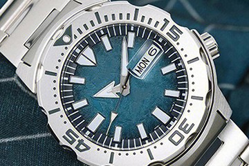 北京劳力士手表进水有雾气怎么办